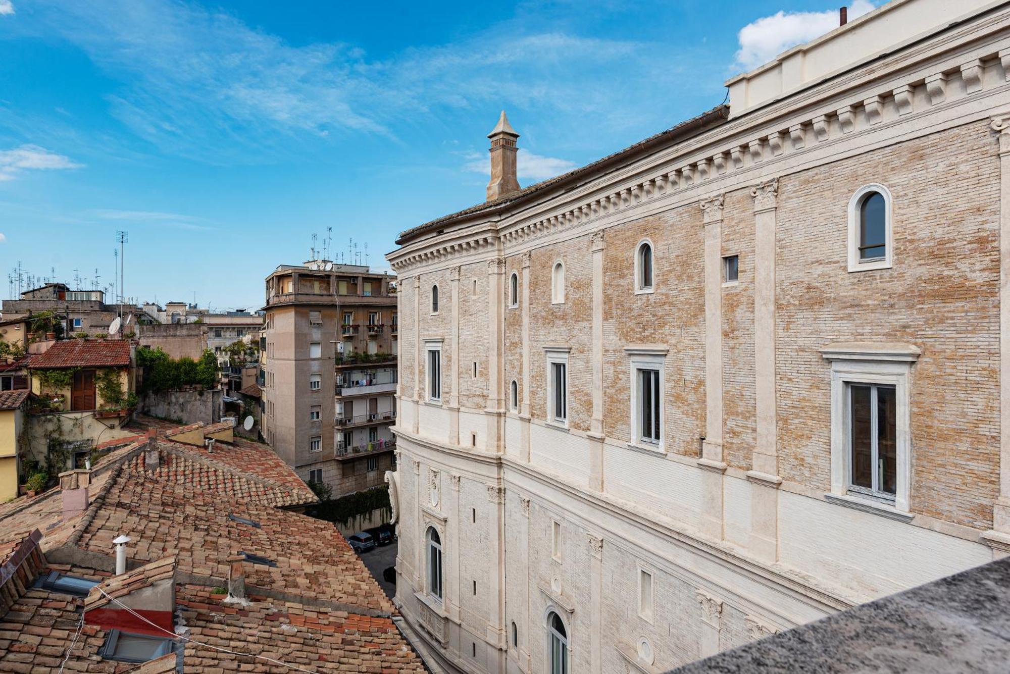 Apartment With Terrace In Via Del Pellegrino - FromhometoРим Екстер'єр фото