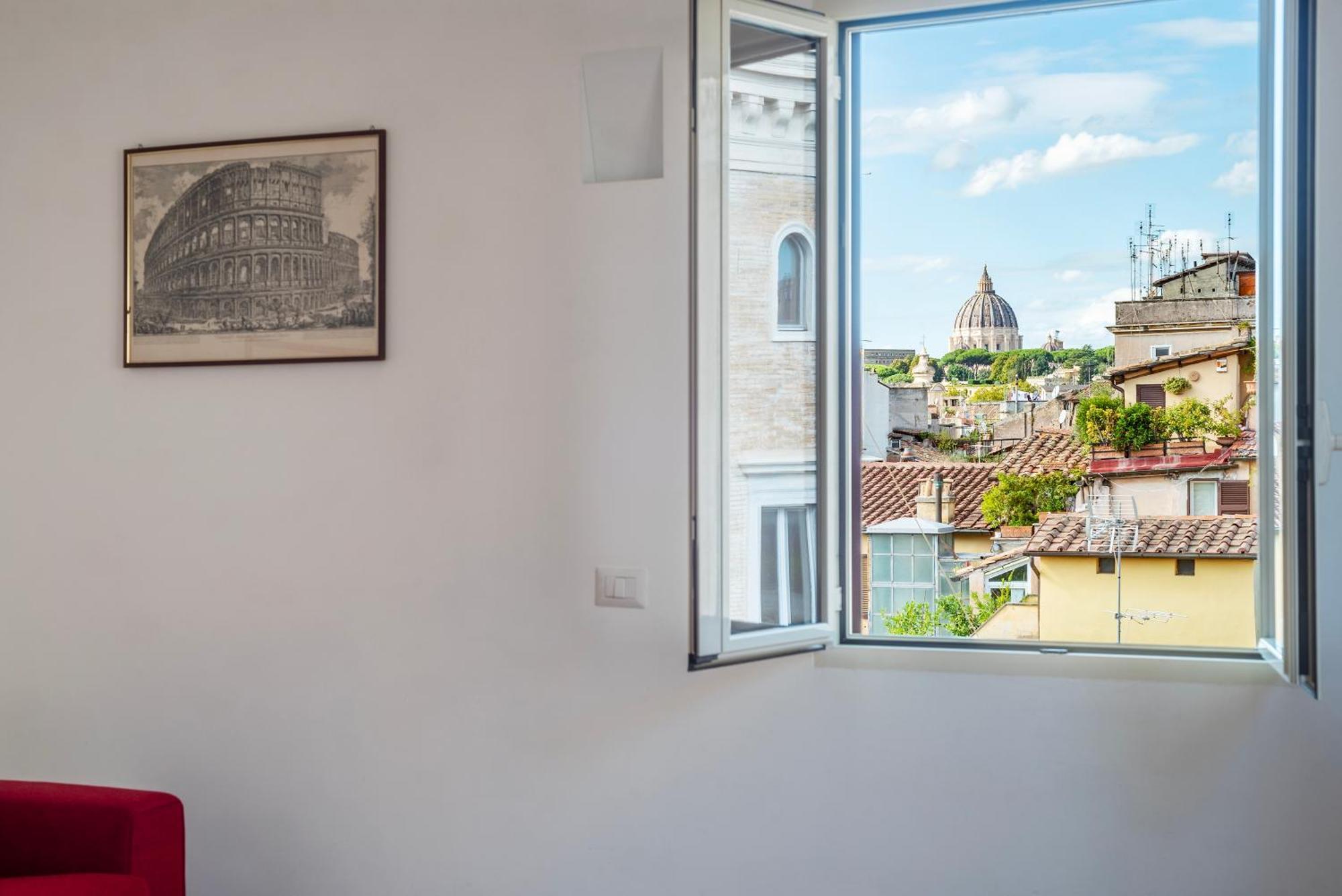 Apartment With Terrace In Via Del Pellegrino - FromhometoРим Екстер'єр фото
