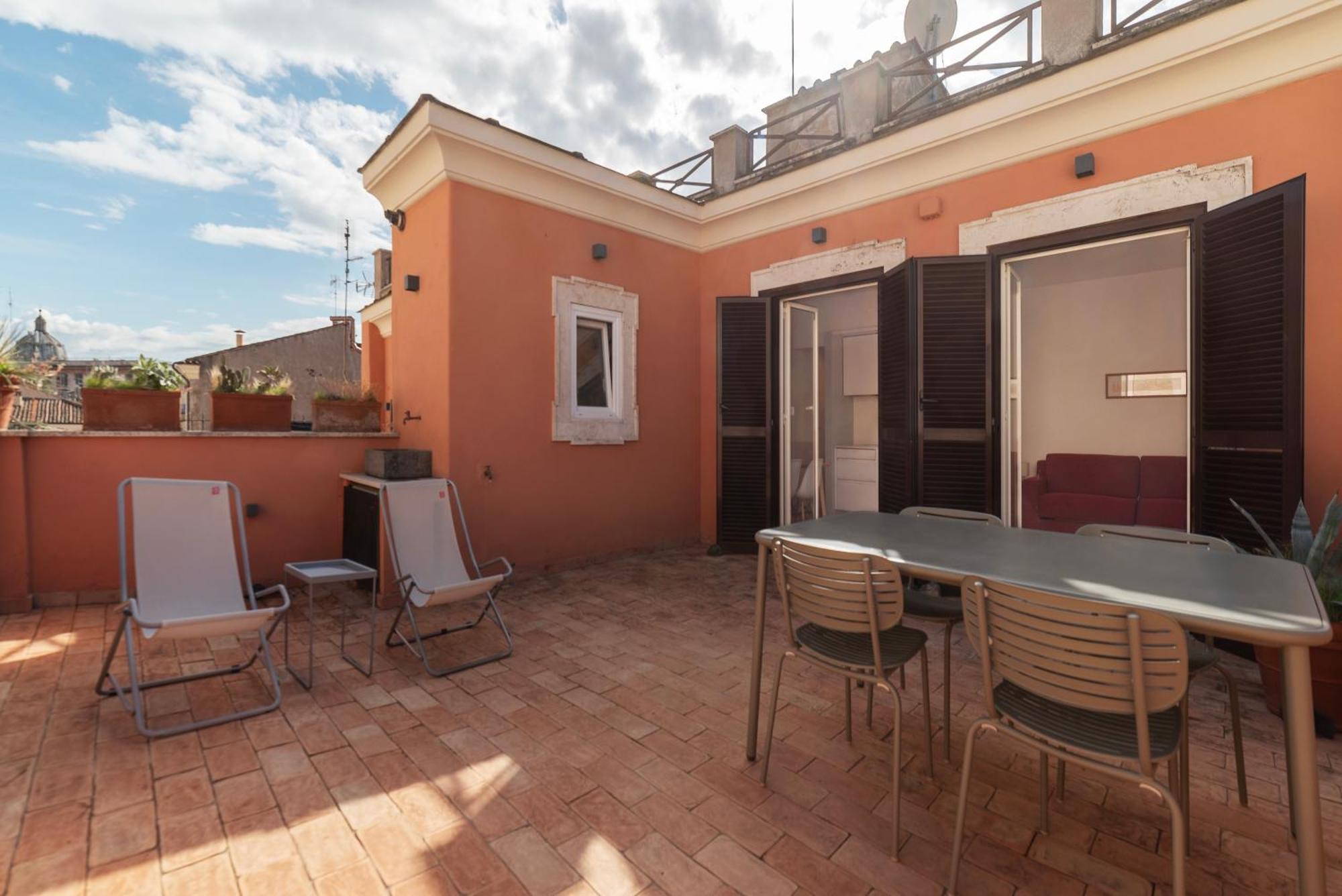 Apartment With Terrace In Via Del Pellegrino - FromhometoРим Екстер'єр фото